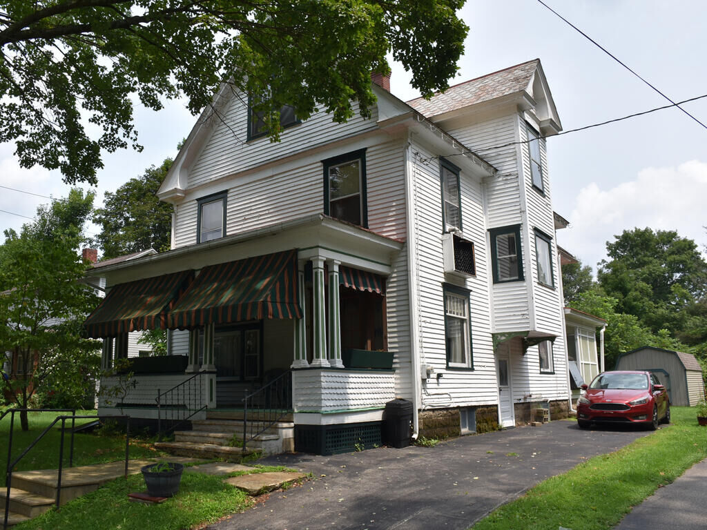 Property Photo:  335 Euclid Avenue  PA 16433 