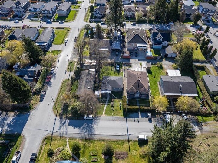 Property Photo: 37986 Sixth Avenue BC V8B 0A4