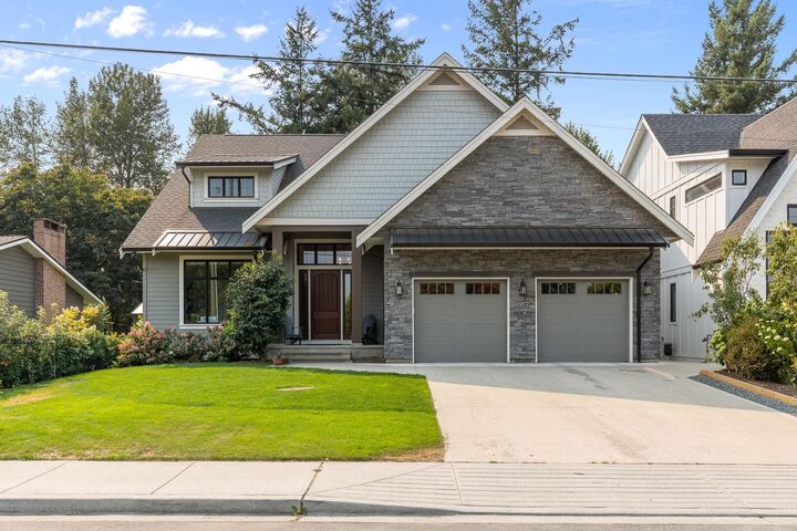6957 Centennial Drive — photo 1