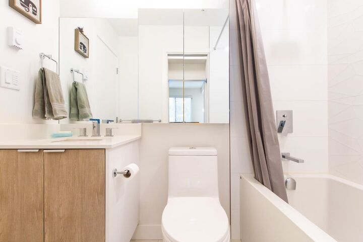 Property Photo:  37881 Cleveland Avenue 314  BC V8B 0Z7 