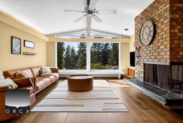 Property Photo:  981 Kinsac Street  BC V3J 4T8 