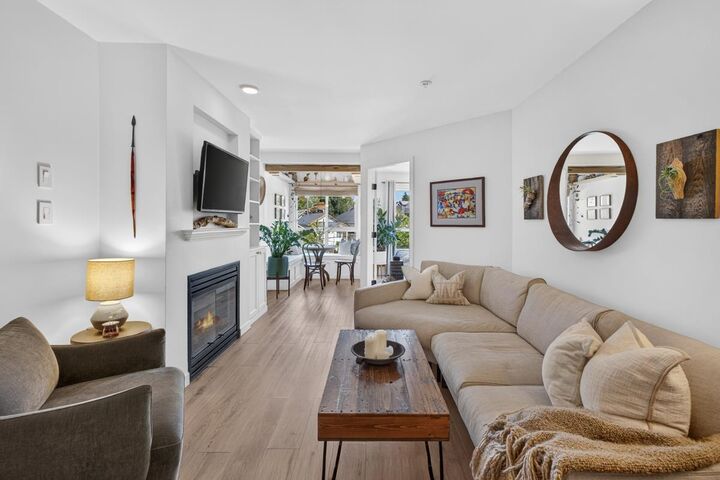 760 Kingsway 309 — photo 1