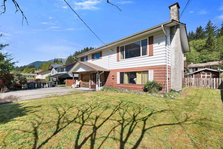 Property Photo: 38319 Westway Avenue BC V8B 0W6