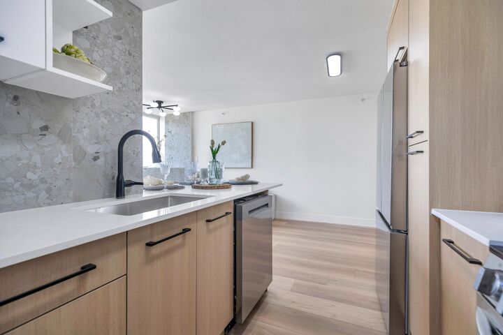 Property Photo: 2733 Chandlery Place 1001 BC V5S 4V3