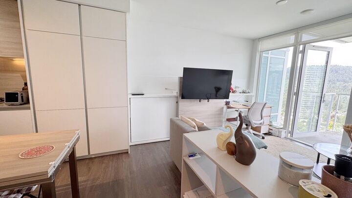 Property Photo: 652 Whiting Way 2408 BC V3J 0K3