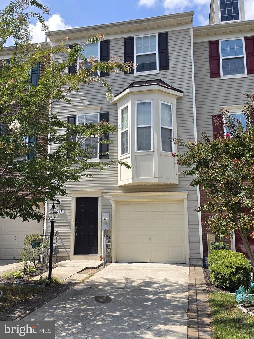 Property Photo:  7518 Goldfinch Court  MD 21060 