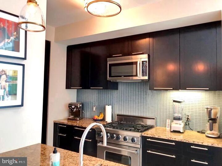 Property Photo:  1414 S Penn Square 17H  PA 19102 