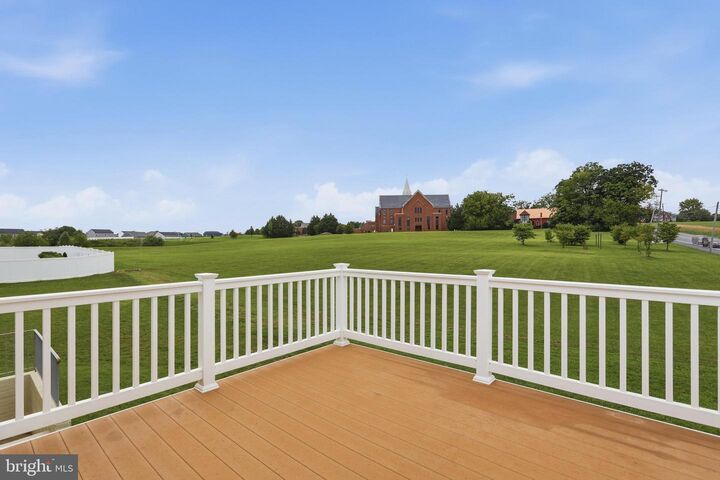 Property Photo:  2 Edinburgh Court  WV 25414 
