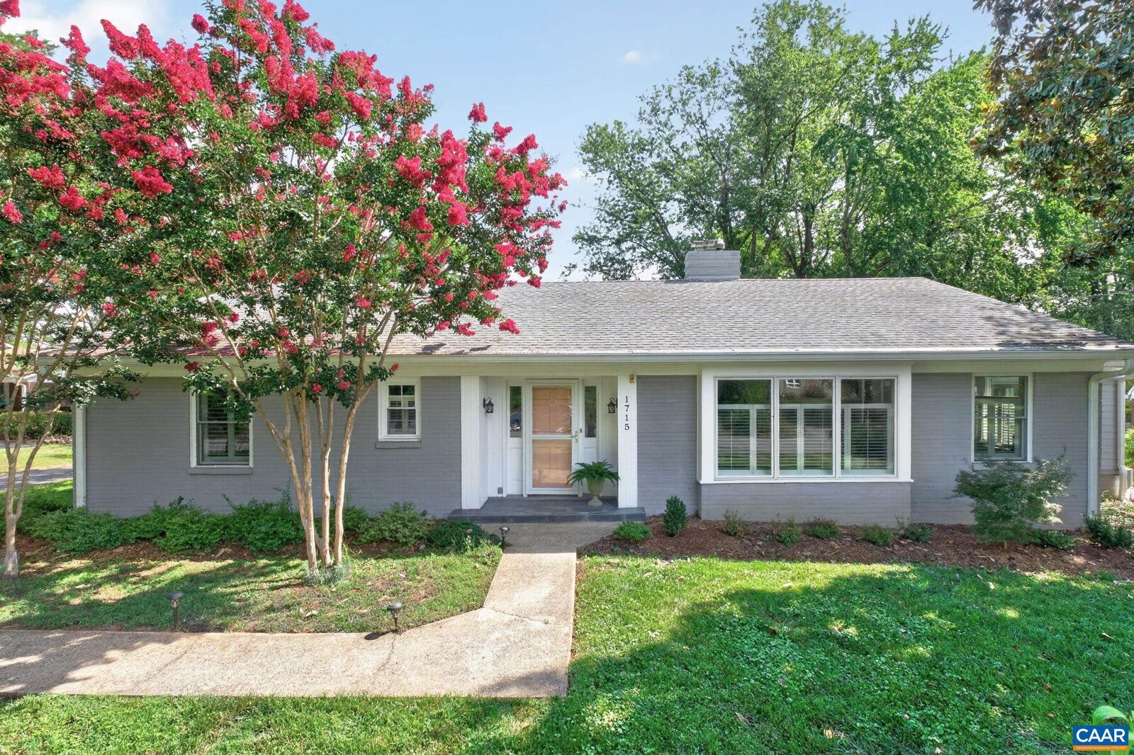Property Photo:  1715 Essex Rd  VA 22901 
