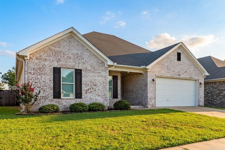Property Photo:  1525 Cherry Bark Drive  AR 72034 