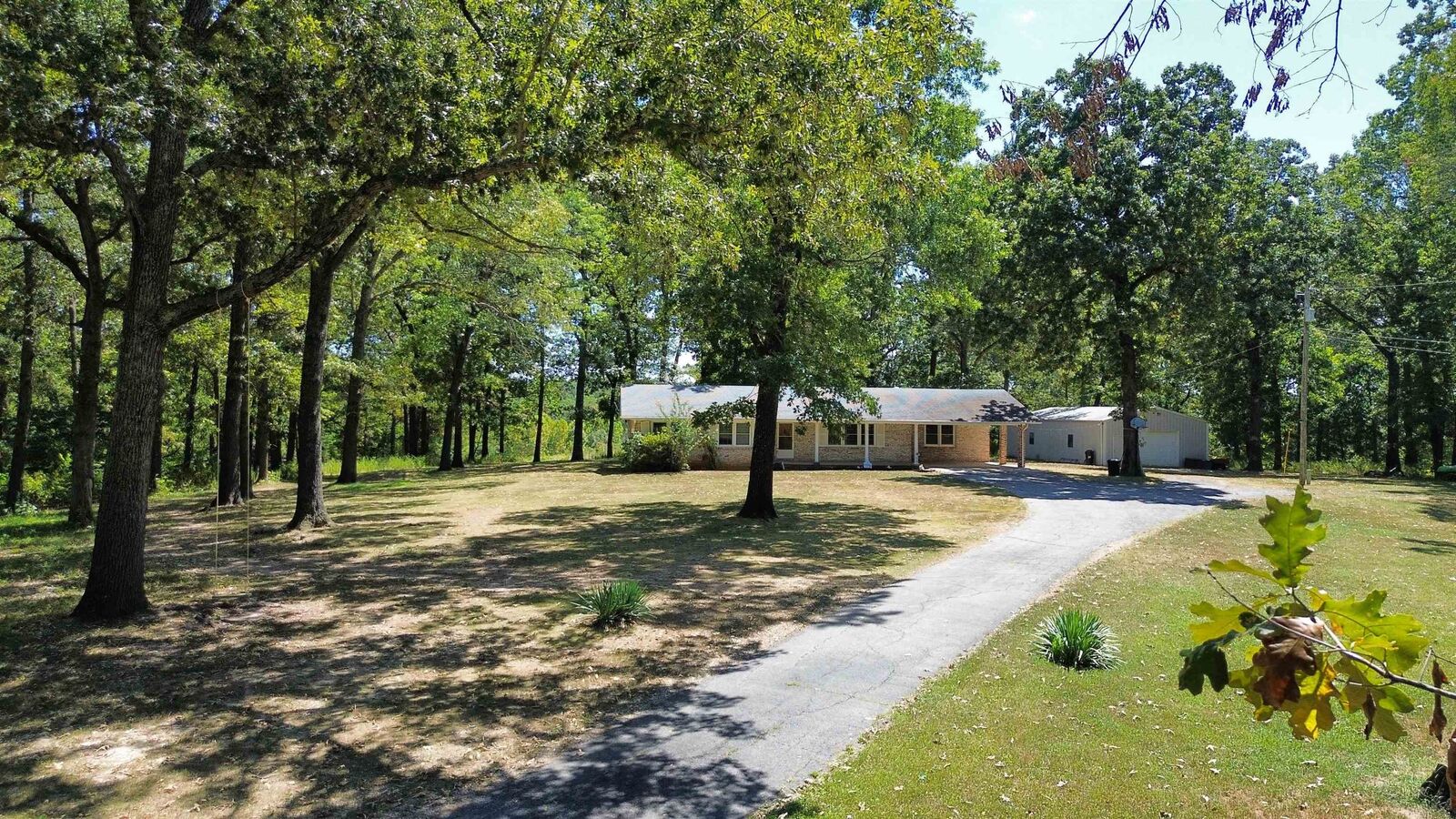 Property Photo: 352 Hwy 62/412 AR 72513