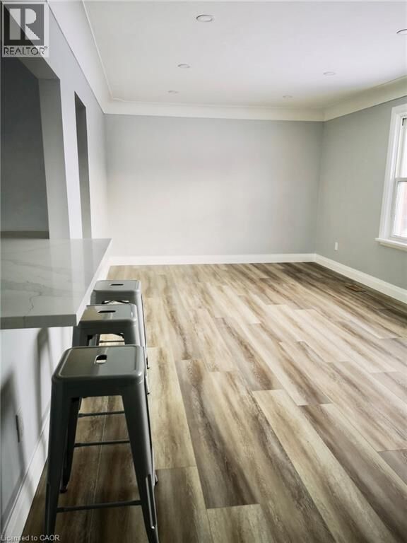Property Photo:  188 Montgomery Road 3  ON N2H 3P7 