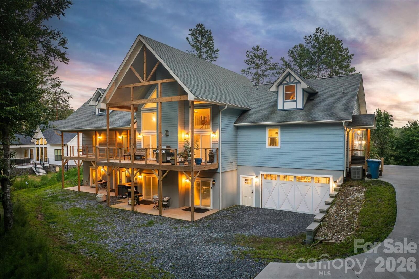 Property Photo:  2371 W Paradise Harbor Drive  NC 28612 