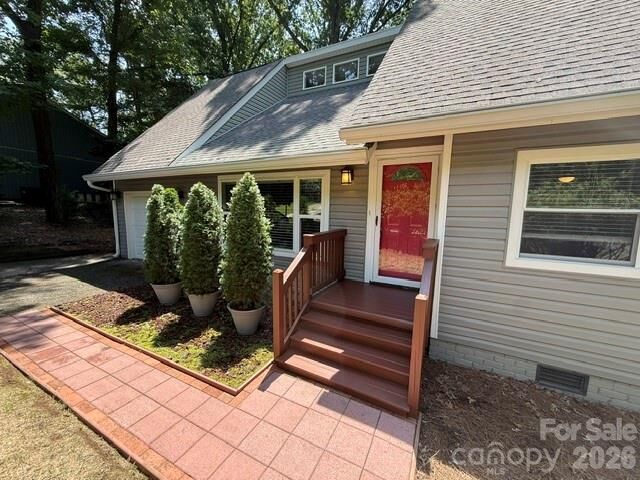 Property Photo: 9424 Fairway Ridge Road NC 28277