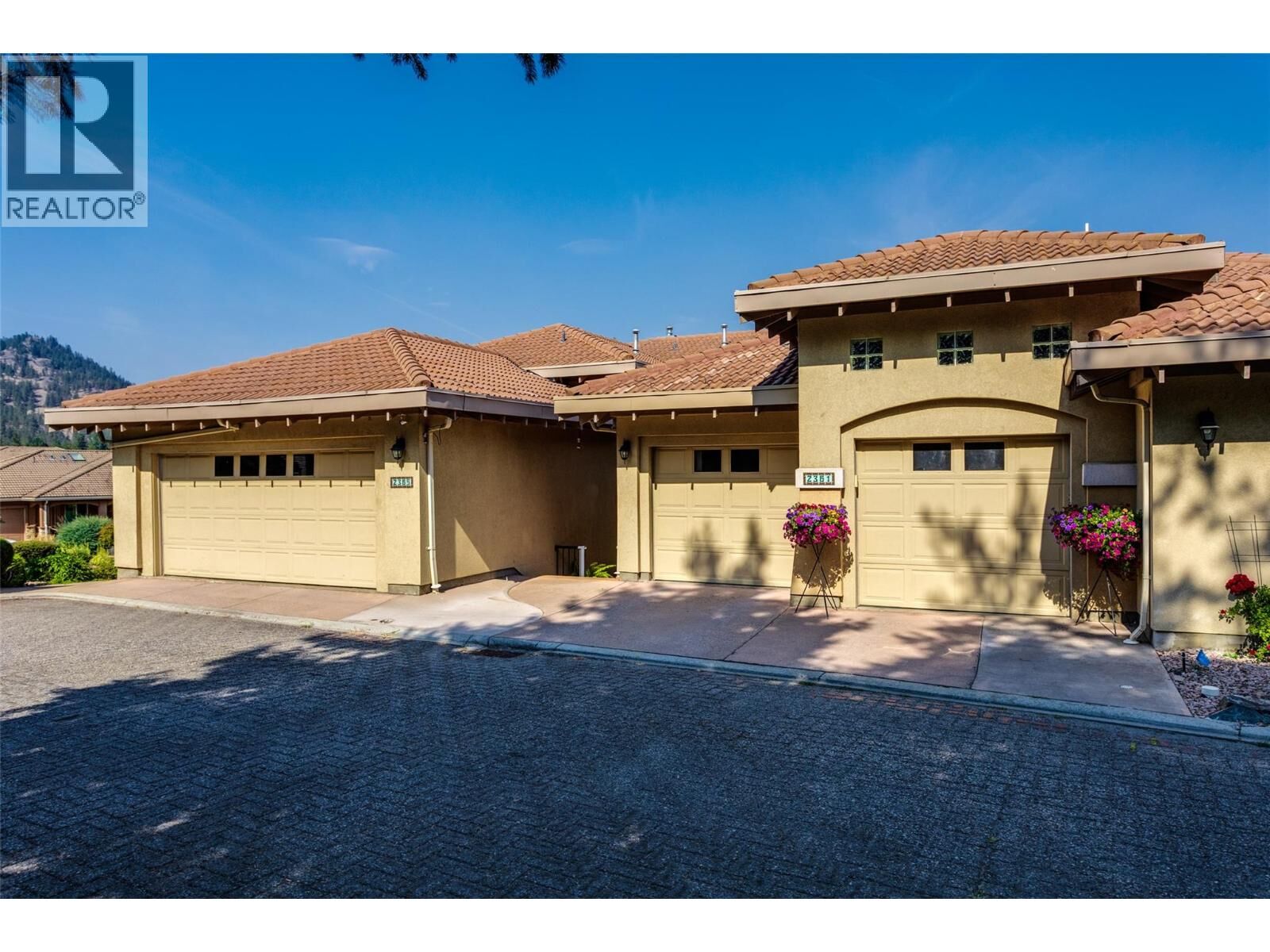 Property Photo: 2361 Capistrano Drive BC V1V 2A6