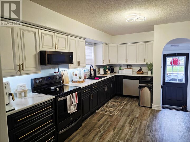 Property Photo: 501 Bartlett Drive NL A2V 1Z8