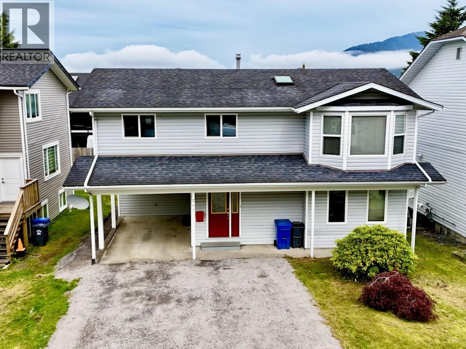 Property Photo: 217 Cormorant Road BC V8J 4E6