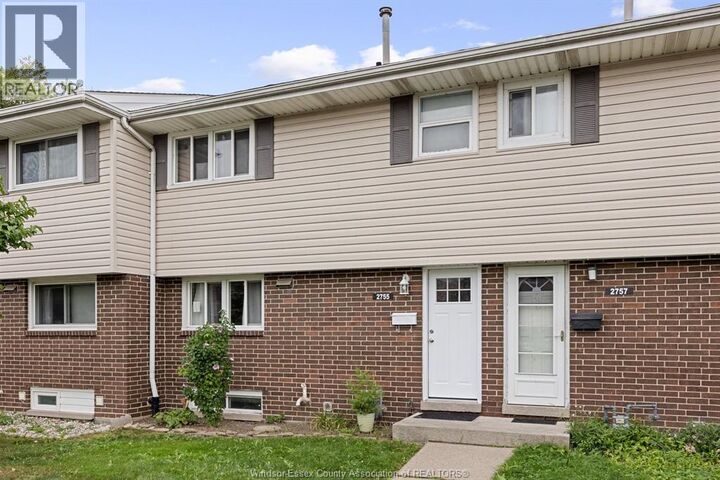 Property Photo:  2755 Meadowbrook 11  ON N8T 2Y6 