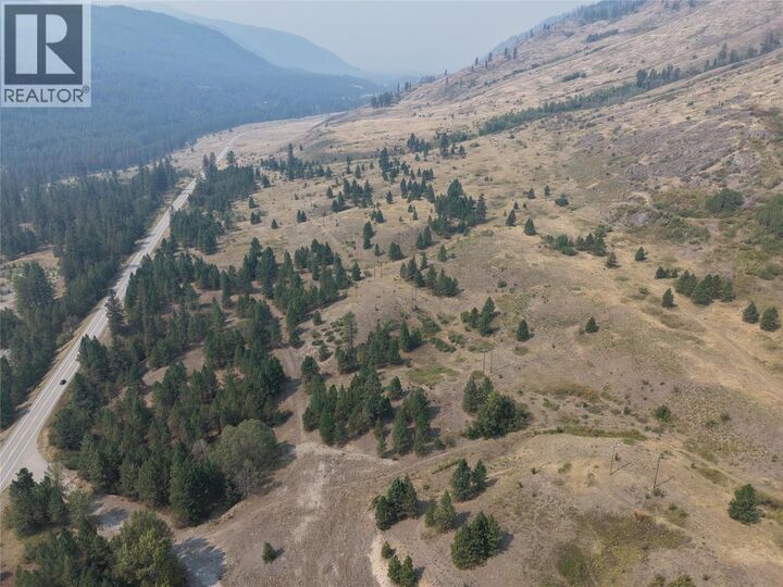 Property Photo:  520 3 Highway  BC V0H 1E0 