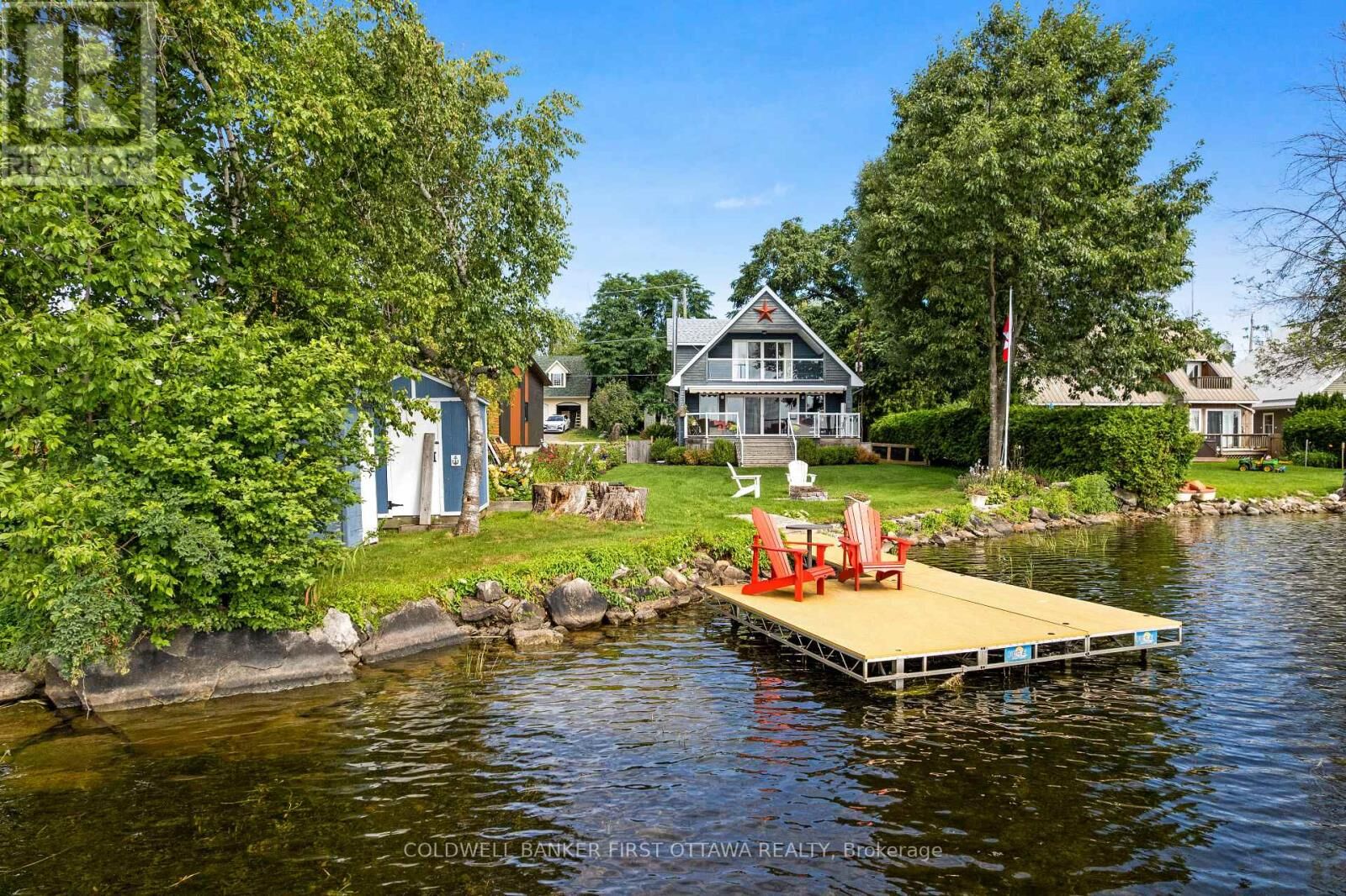 Property Photo: 173 Rideau Street ON K7H 3C7