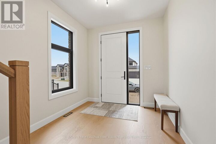 Property Photo:  2302 Darwin Crescent  ON N6P 0J6 