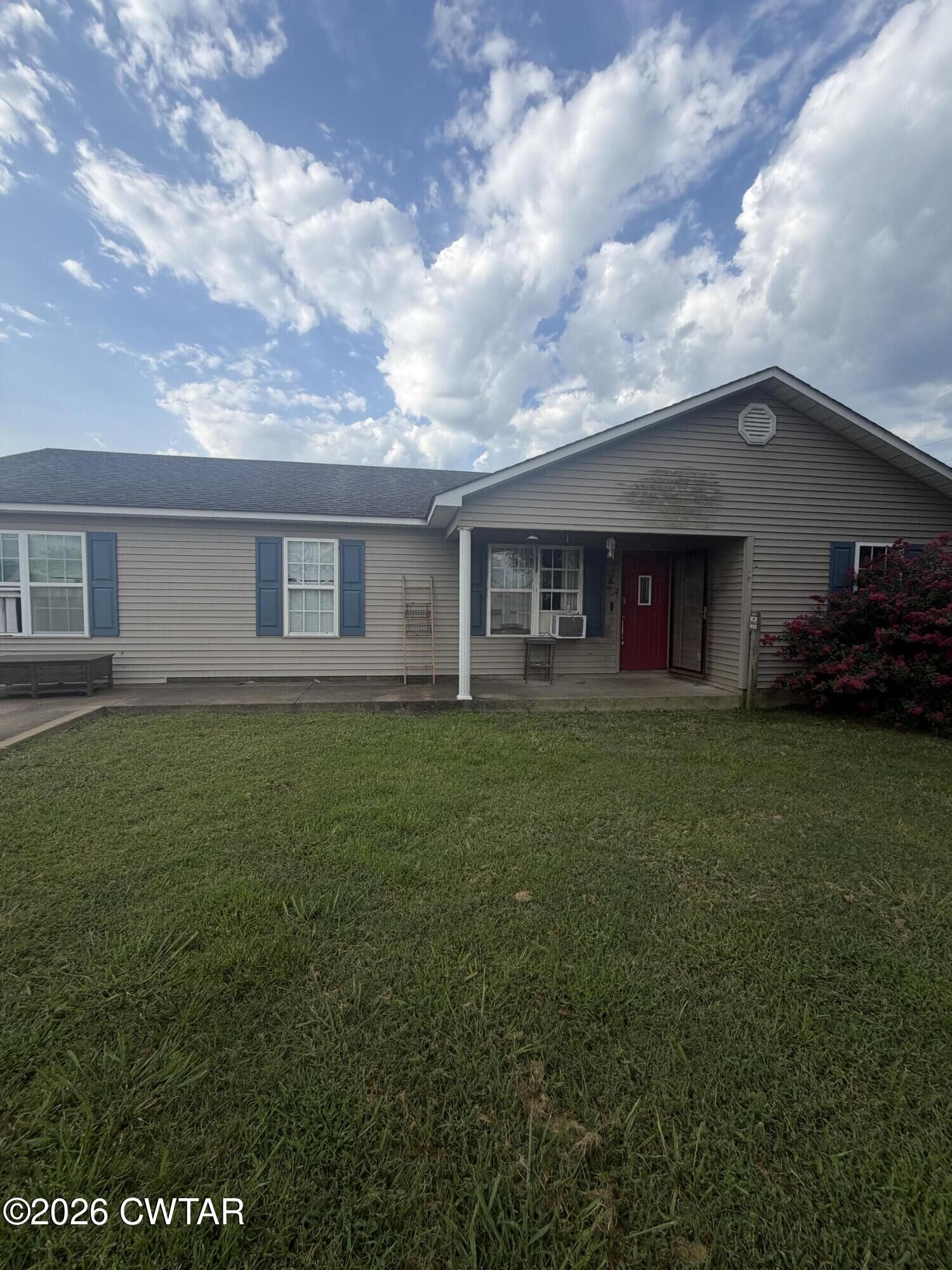 Property Photo:  18 Cobb Cove  TN 38006 