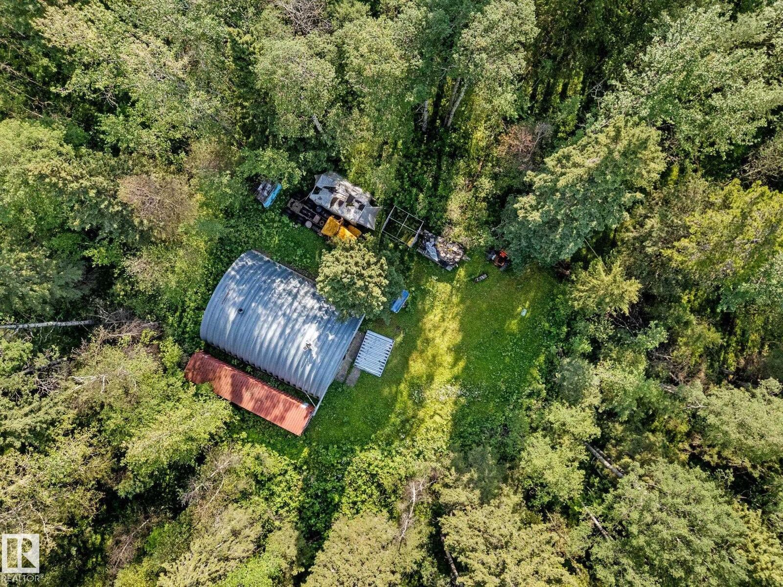 Property Photo:  SW 14-46-3-W5m Hwy 13  AB T0C 2T0 
