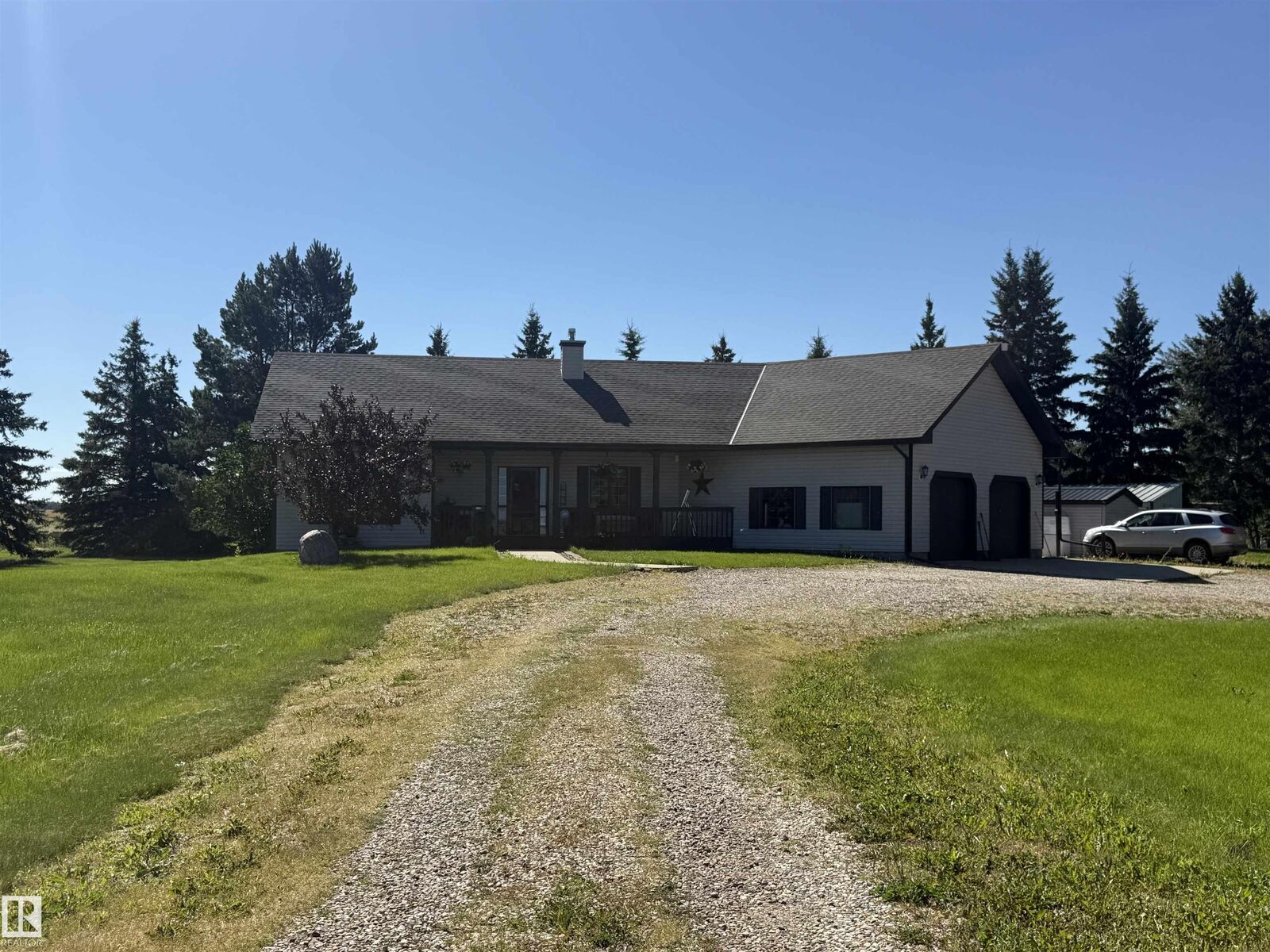 Property Photo:  27519 79 Avenue  AB T7Z 1Y4 