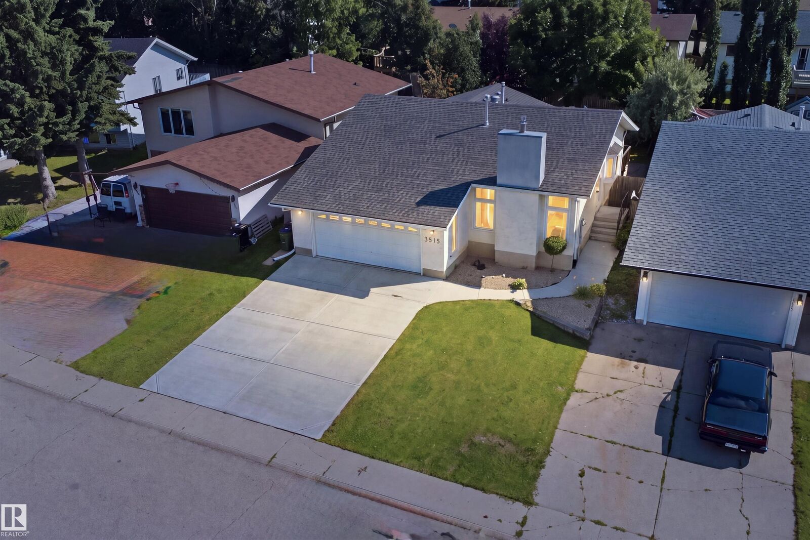 Property Photo:  3515 20 Ave NW  AB T6L 3E2 