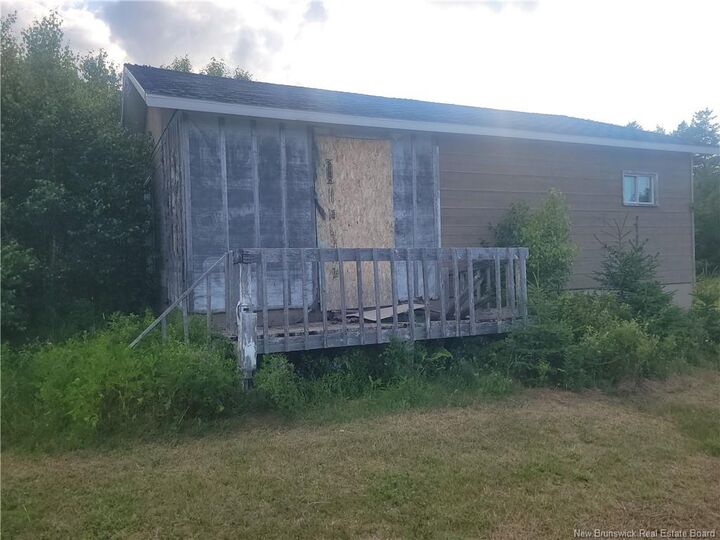Property Photo:  20 Pokesudie Road  NB E1W 5T5 