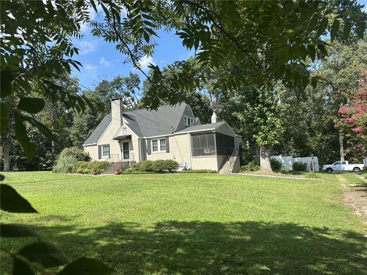 Property Photo: 139 Myrtle Street GA 30577