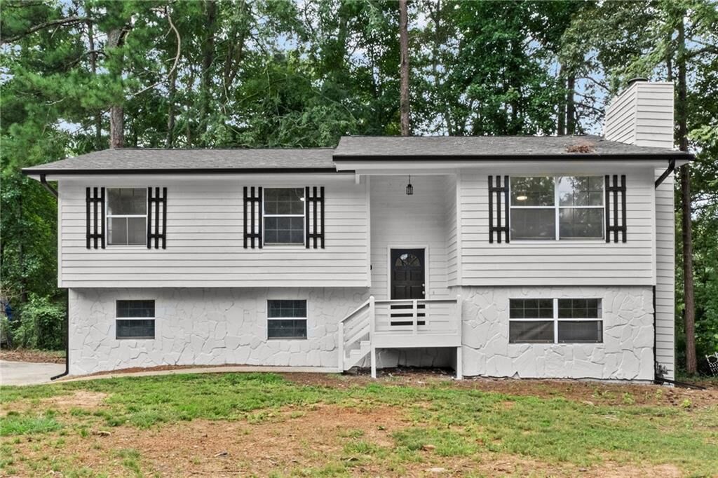 Property Photo: 2648 Smoke House Place SW GA 30064