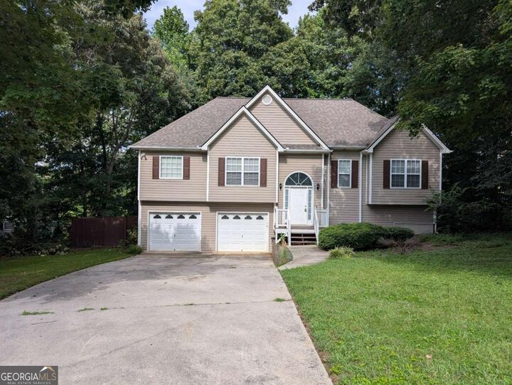Property Photo:  81 Glen Ridge Drive  GA 30180 