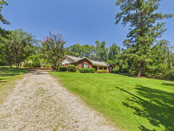 Property Photo: 33 Byrd Avenue AL 36877