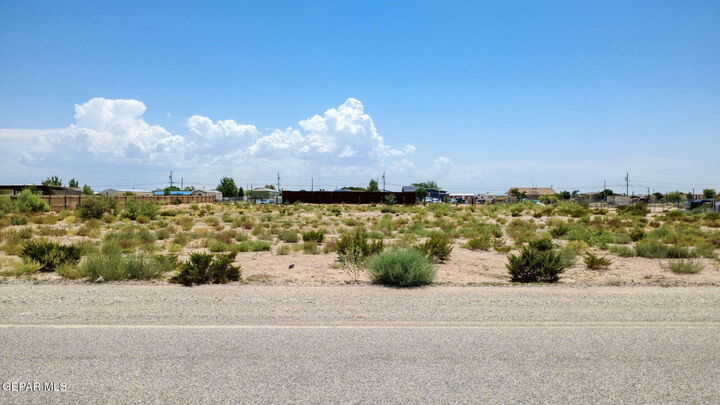 Property Photo: