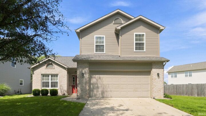 Property Photo: 3825 Stanton Hall Parkway IN 46815
