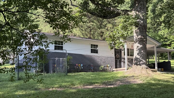 Property Photo:  750, 758, 762,766 Mount Vernon Road  KY 40403 