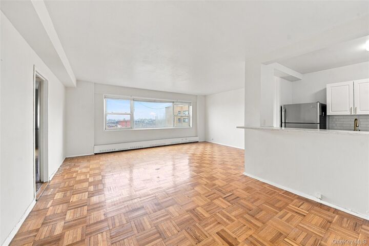 Property Photo: 8 Fordham Hill Oval 16D NY 10468