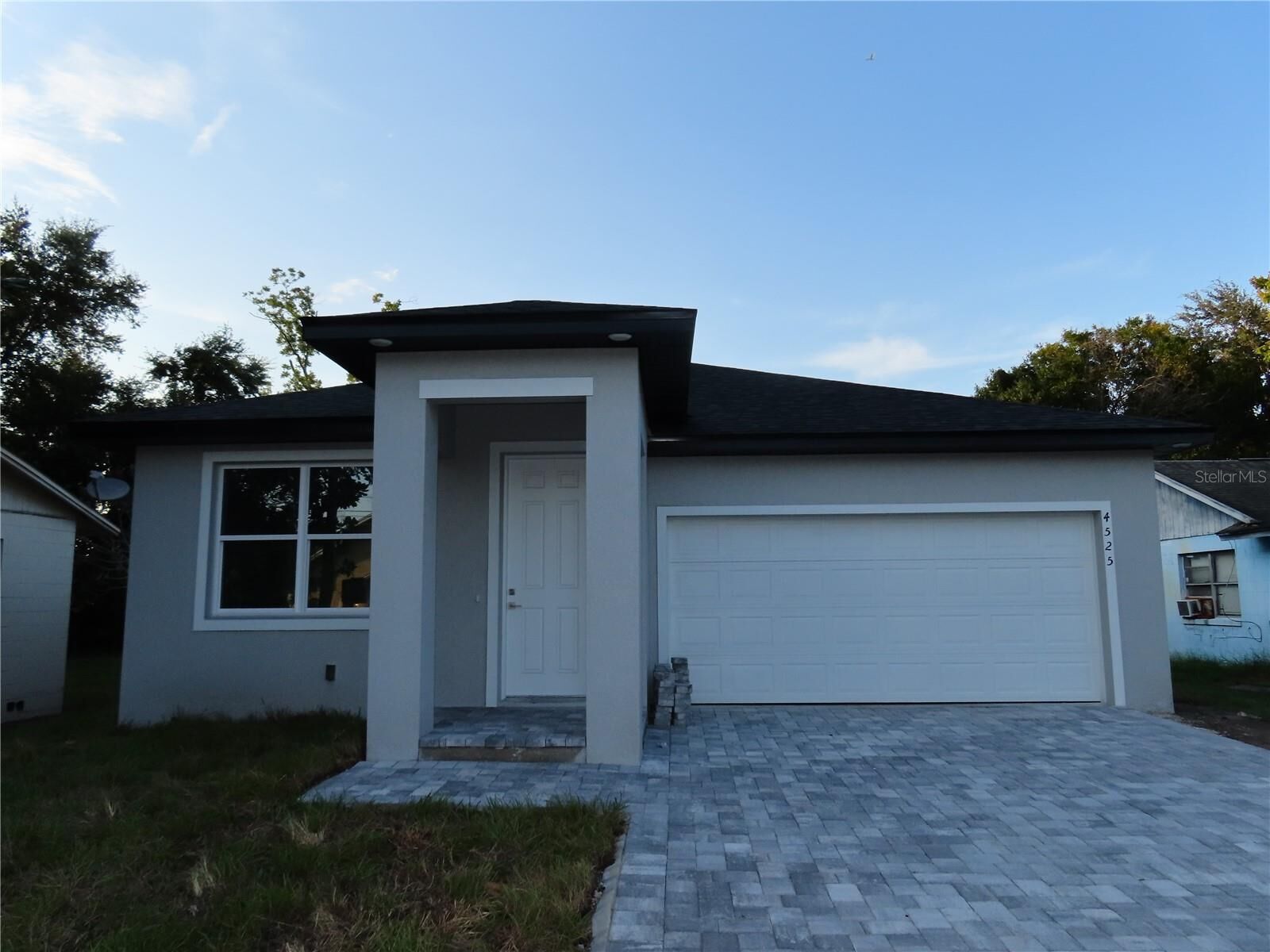 Property Photo: 4525 Raleigh Street FL 32811