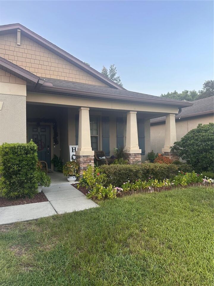 Property Photo:  15541 Stone House Drive  FL 34604 