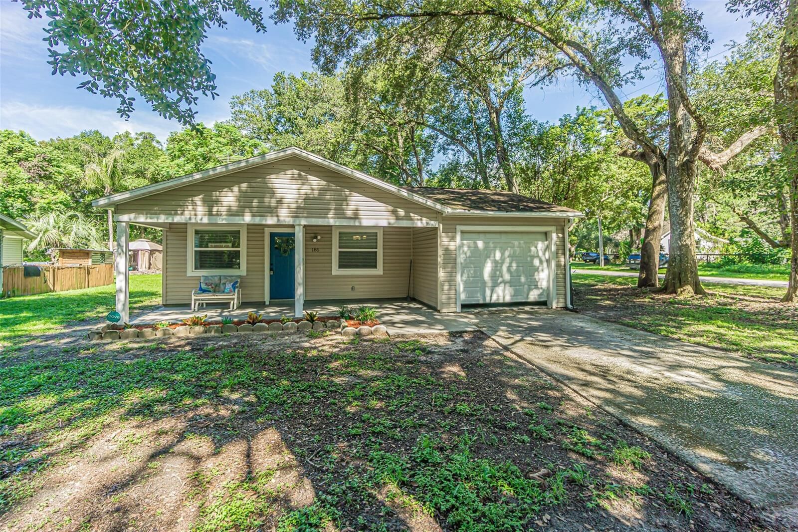 Property Photo: 185 Roosevelt Avenue FL 34604