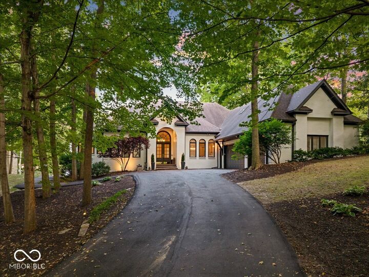 Property Photo: 710 Tamenend Trace IN 46037
