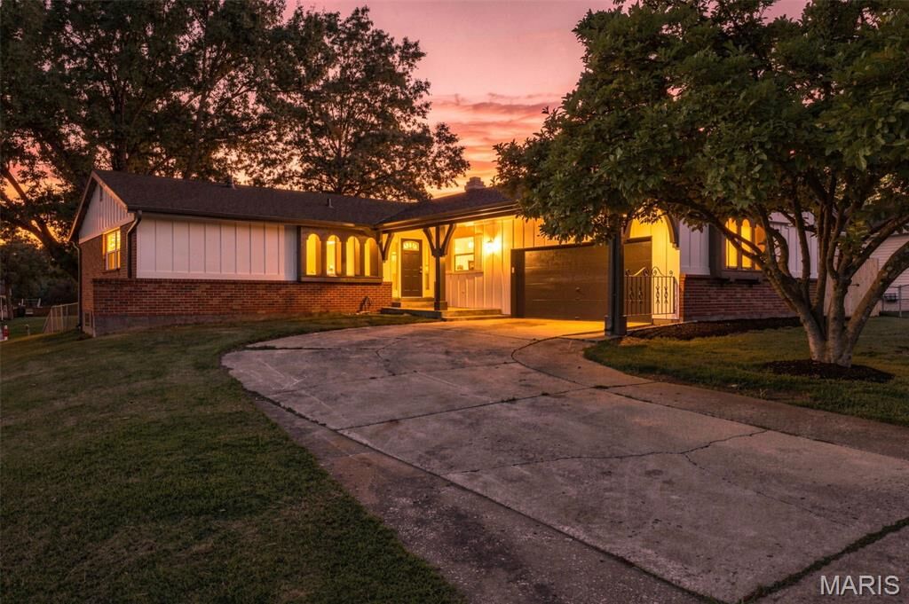 Property Photo:  4980 Lockwig Trail  MO 63033 