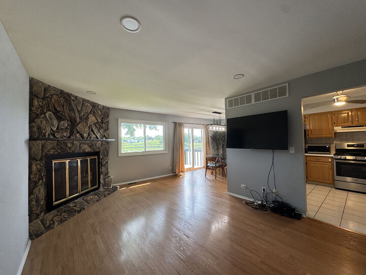 Property Photo: 217 Lakeshore Lane IL 60108