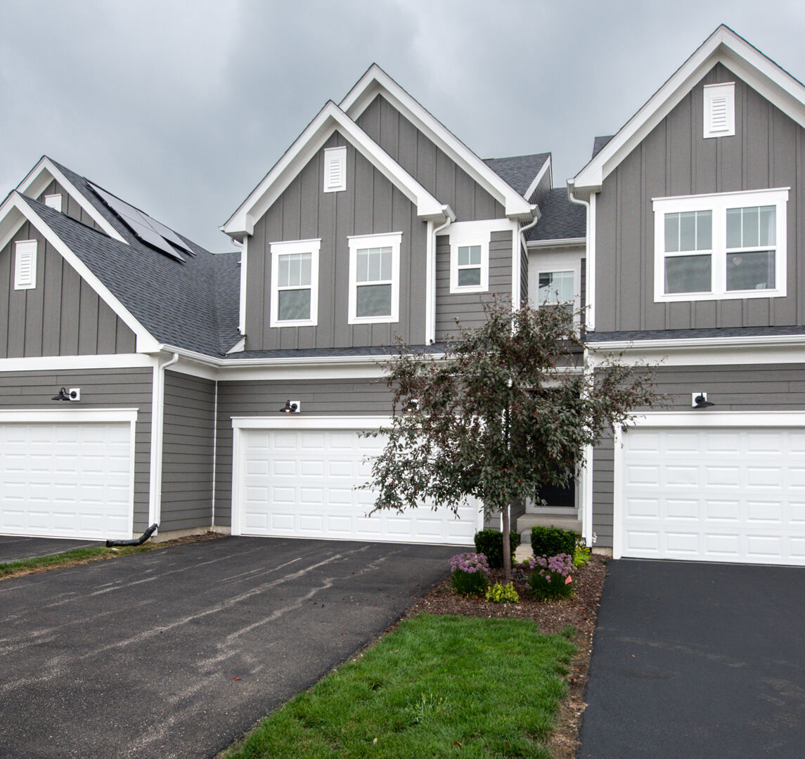 Property Photo: 1205 Josiah Road IL 60563