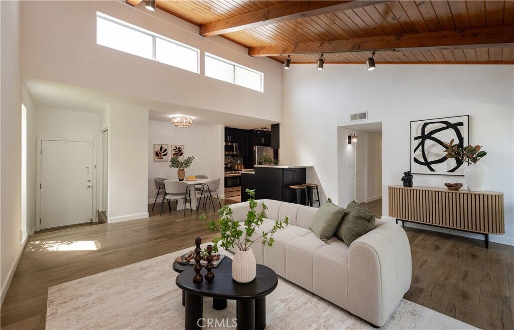 Property Photo:  20134 Leadwell 307  CA 91306 