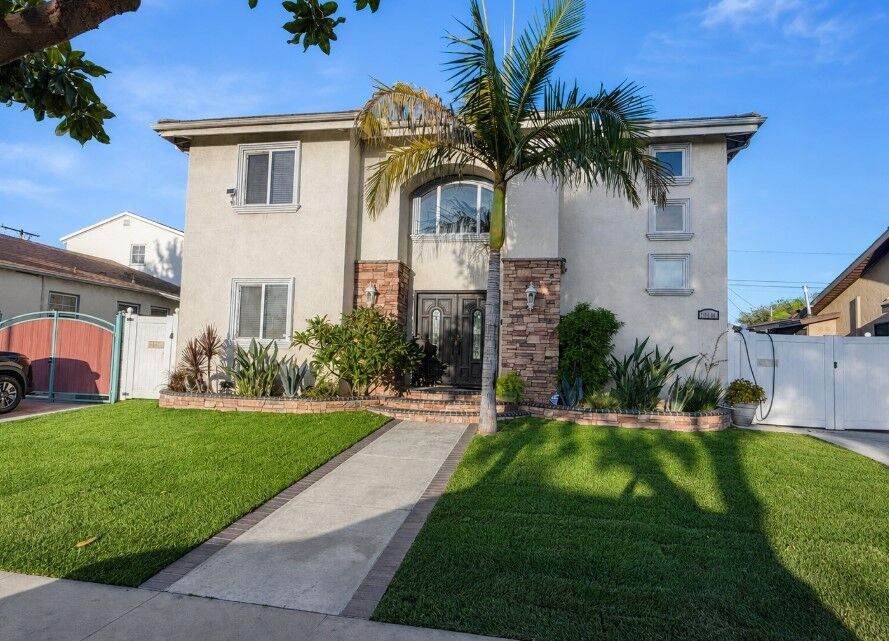 Property Photo:  10140 Harvest Ave  CA 90670 