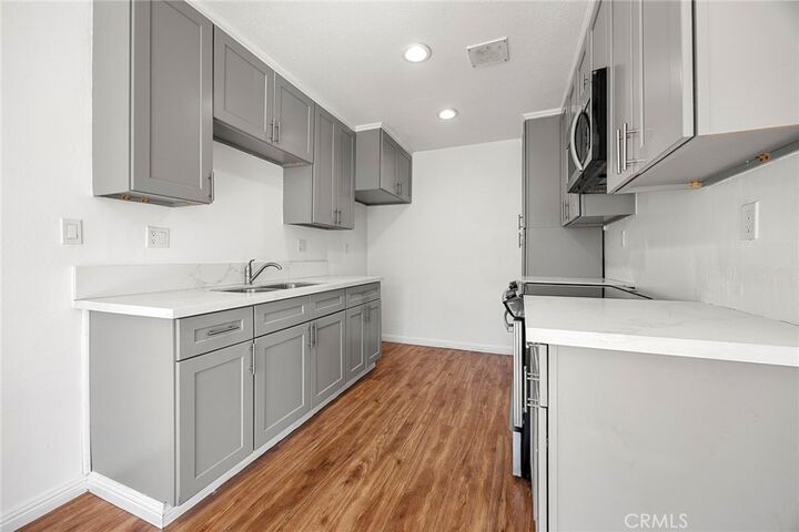 Property Photo: 15500 Tustin Village 25 CA 92780