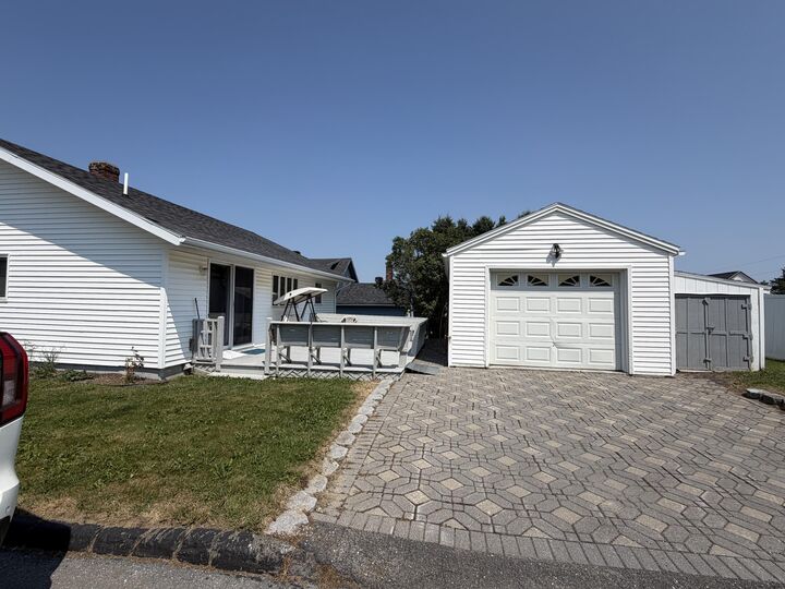 Property Photo:  176 Pleasant Avenue  ME 04756 