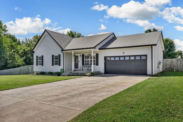 Property Photo: 3786 Tamera Ln TN 37042
